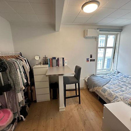 Sjarmerende Bolig Like Ved Togstasjonen Apartment Bergen Ngoại thất bức ảnh