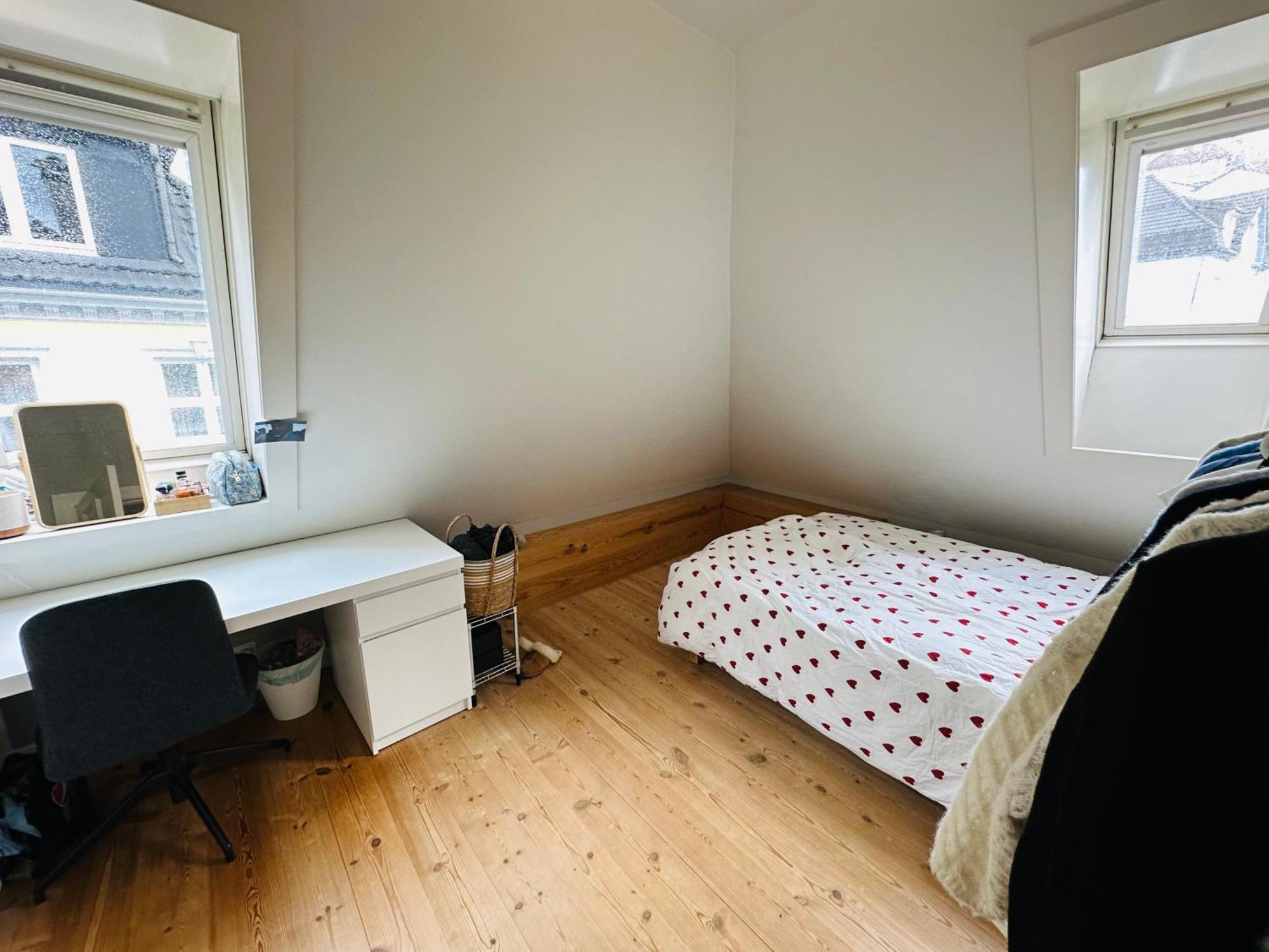 Sjarmerende Bolig Like Ved Togstasjonen Apartment Bergen Ngoại thất bức ảnh